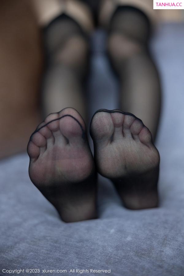   [XiuRen]高清写真图 2023.06.09 No.6892 幼幼 黑丝美腿第82张图片